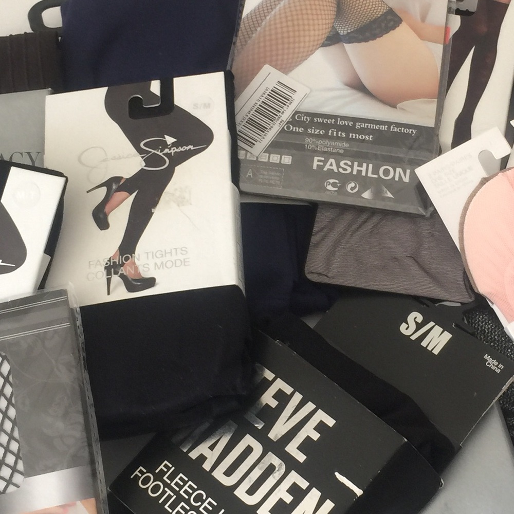 10 Pairs Leggings/Tights/Socks MYSTERY BOX - Picture 3 of 3